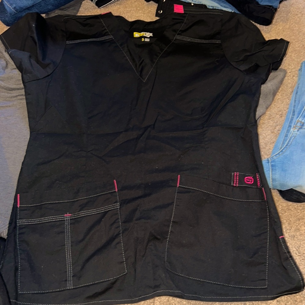 Scrub (shirt)